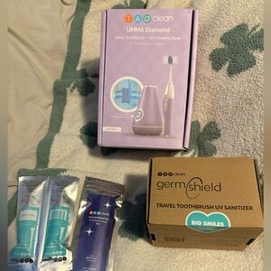 TAO Clean Self-Cleaning Electric Toothbrush